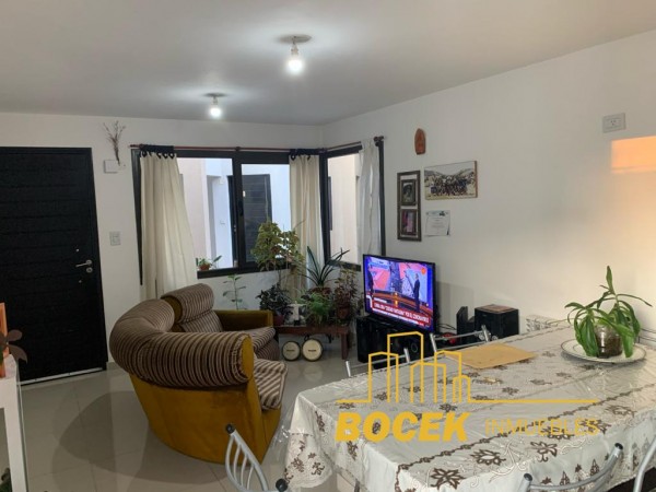 Duplex en venta Barrio Santa Rita 