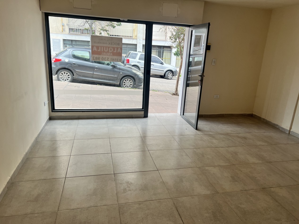 Local en alquiler anual Carlos Paz 