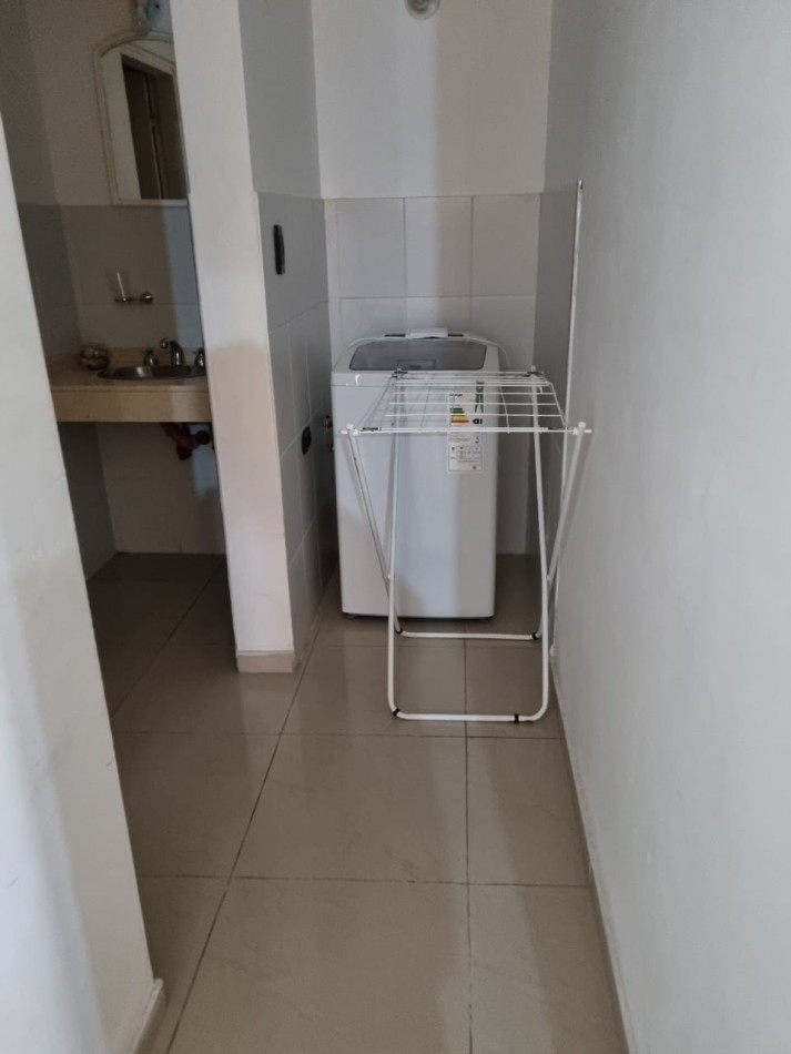 Alquiler anual departamento con muebles 