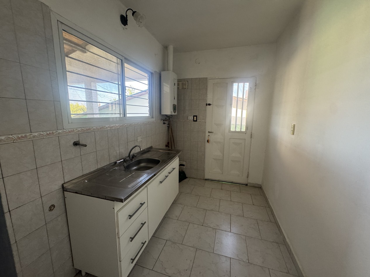 Venta casa de dos dormitorios 