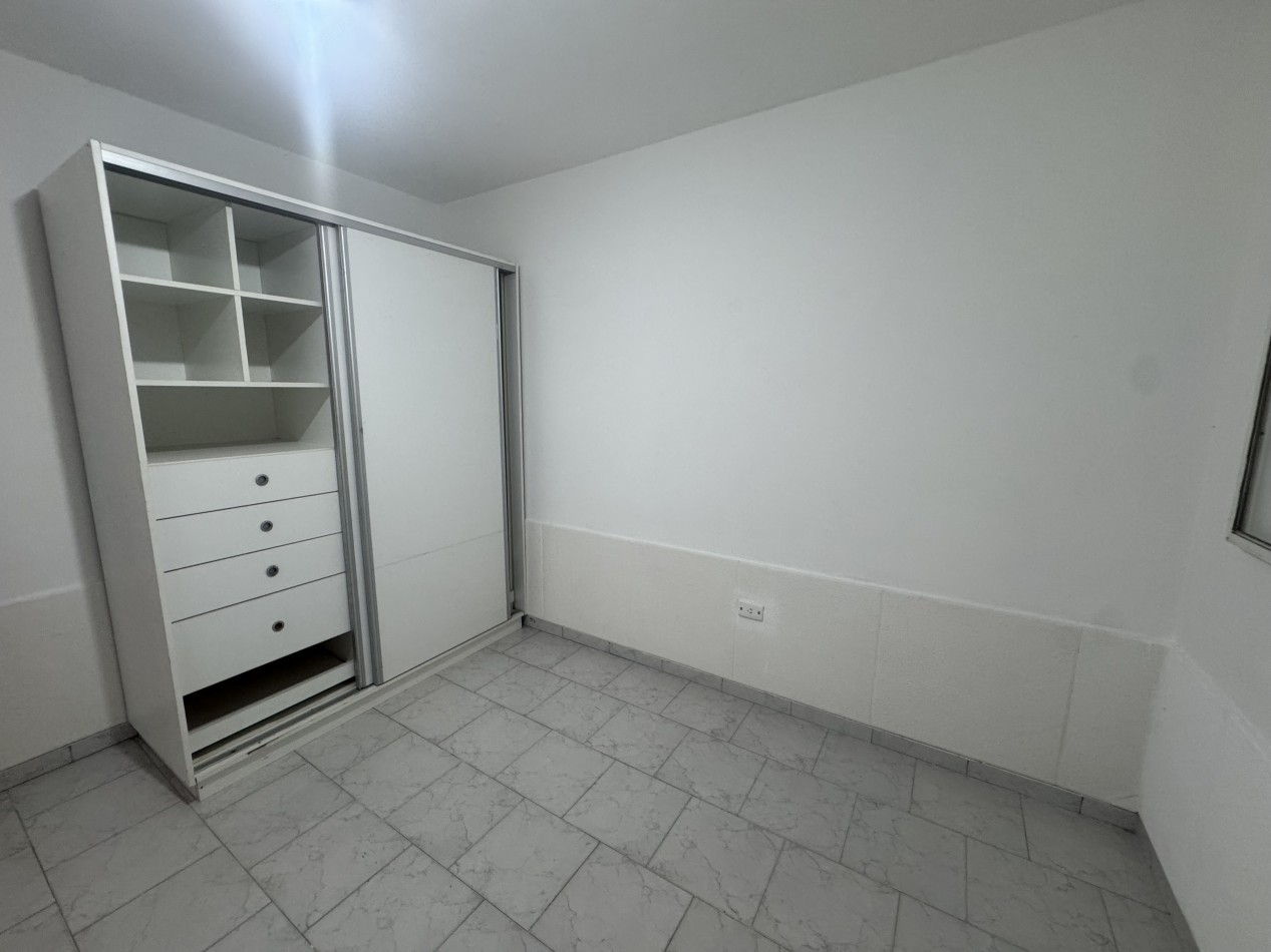 Venta casa de dos dormitorios 