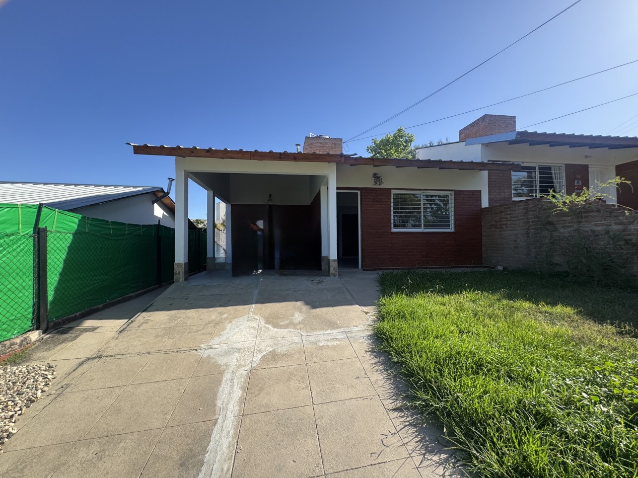 Venta casa de dos dormitorios 