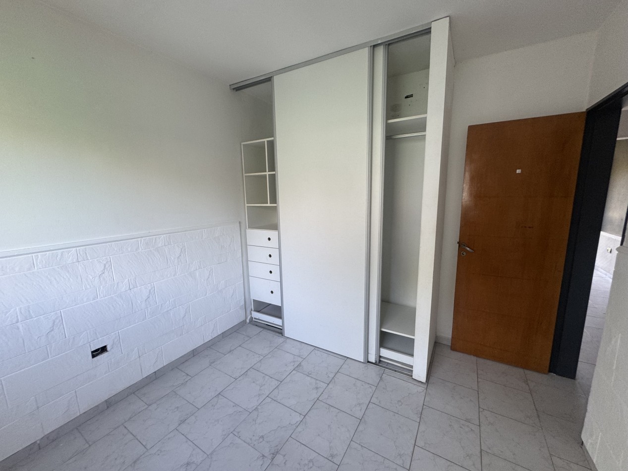 Venta casa de dos dormitorios 