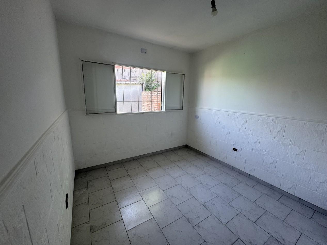 Venta casa de dos dormitorios 