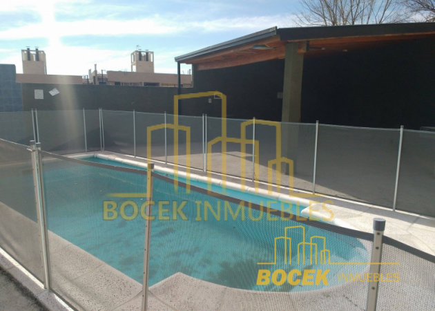 Alquiler anual duplex frente al rio Villa Carlos Paz 