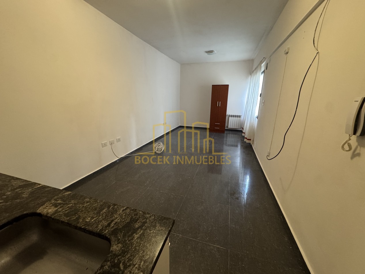 Alquiler anual monoambiente Carlos Paz 