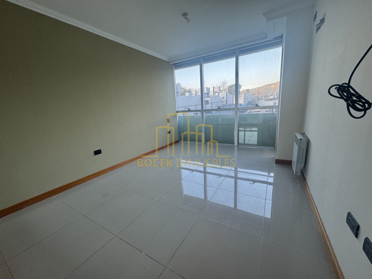 Alquiler anual departamento Carlos Paz sin muebles 