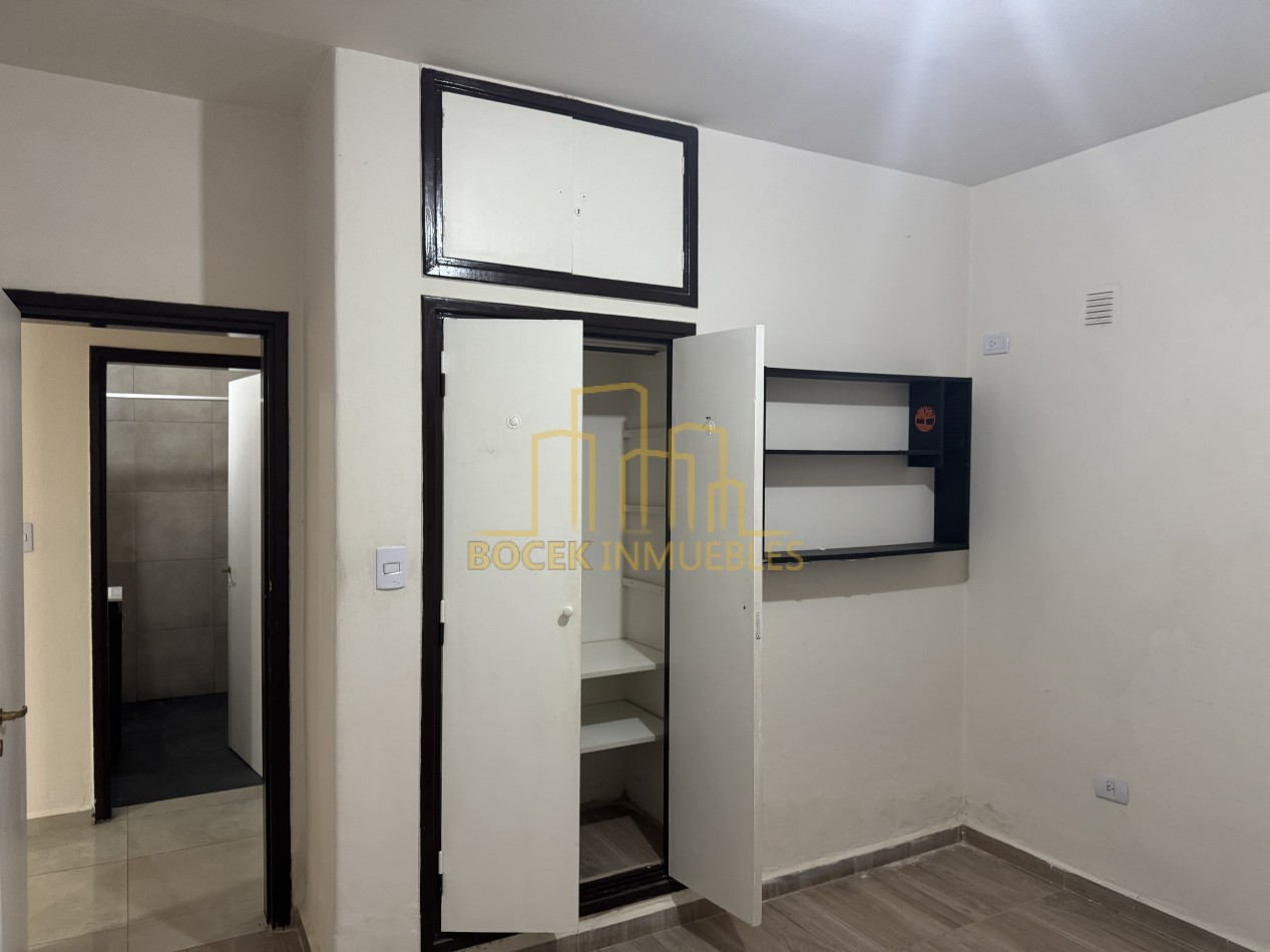 Alquiler anual casa apta comercial 