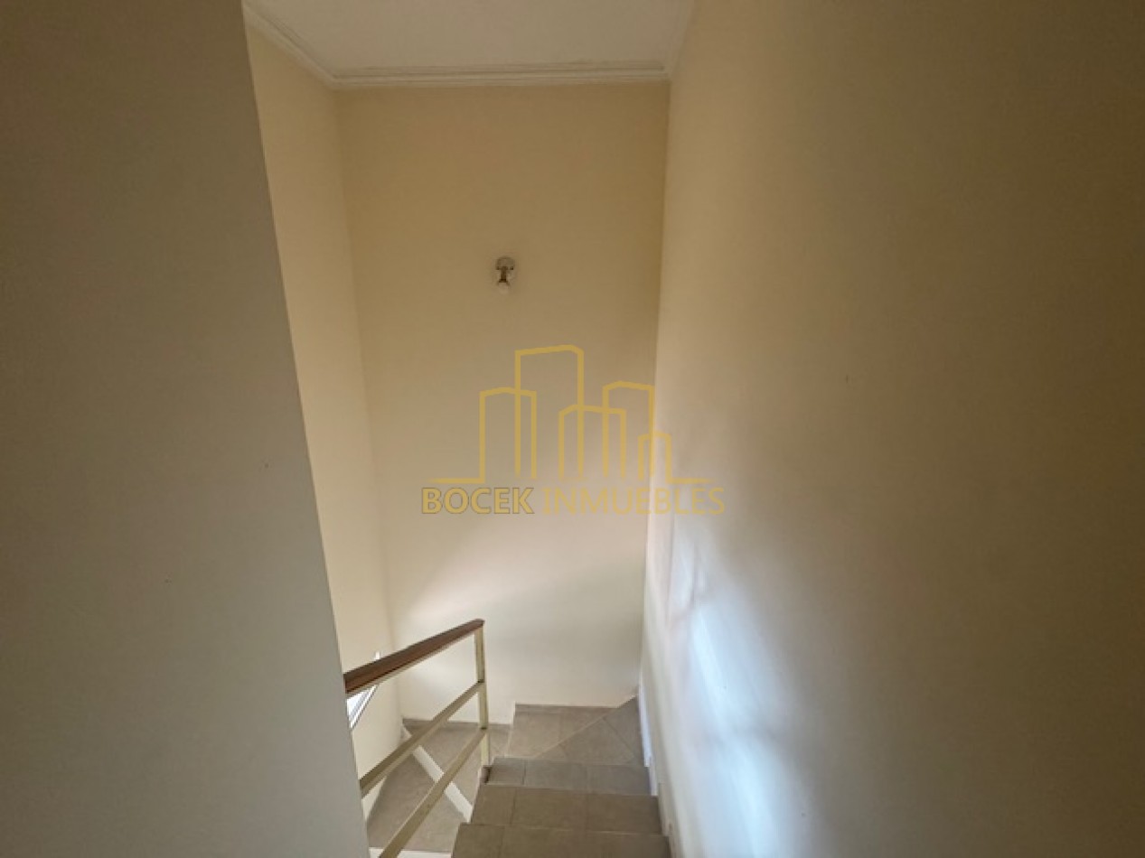 Alquiler anual duplex frente al rio Villa Carlos Paz 