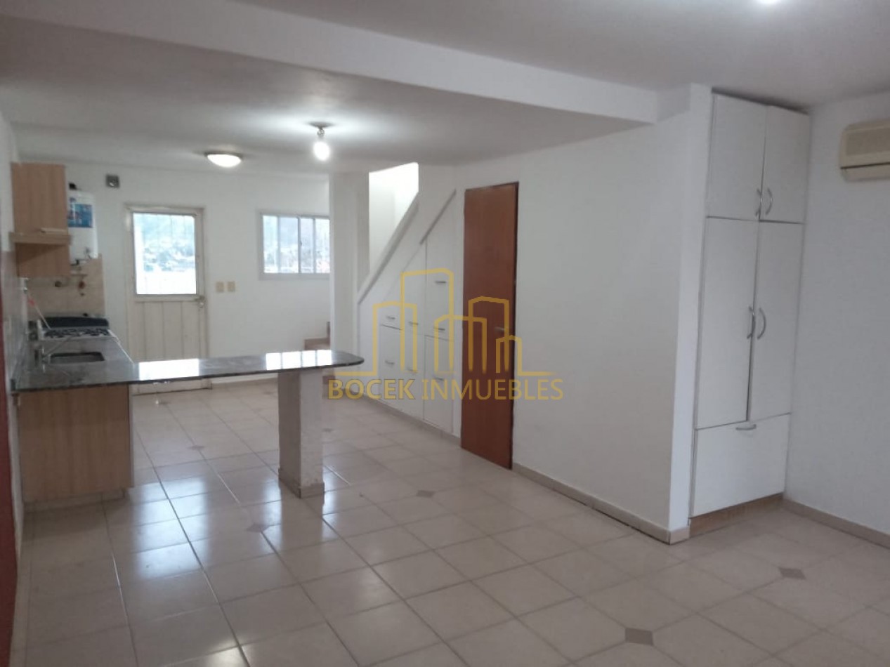 Duplex alquier anual 