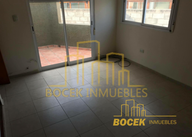 Alquiler anual duplex frente al rio Villa Carlos Paz 