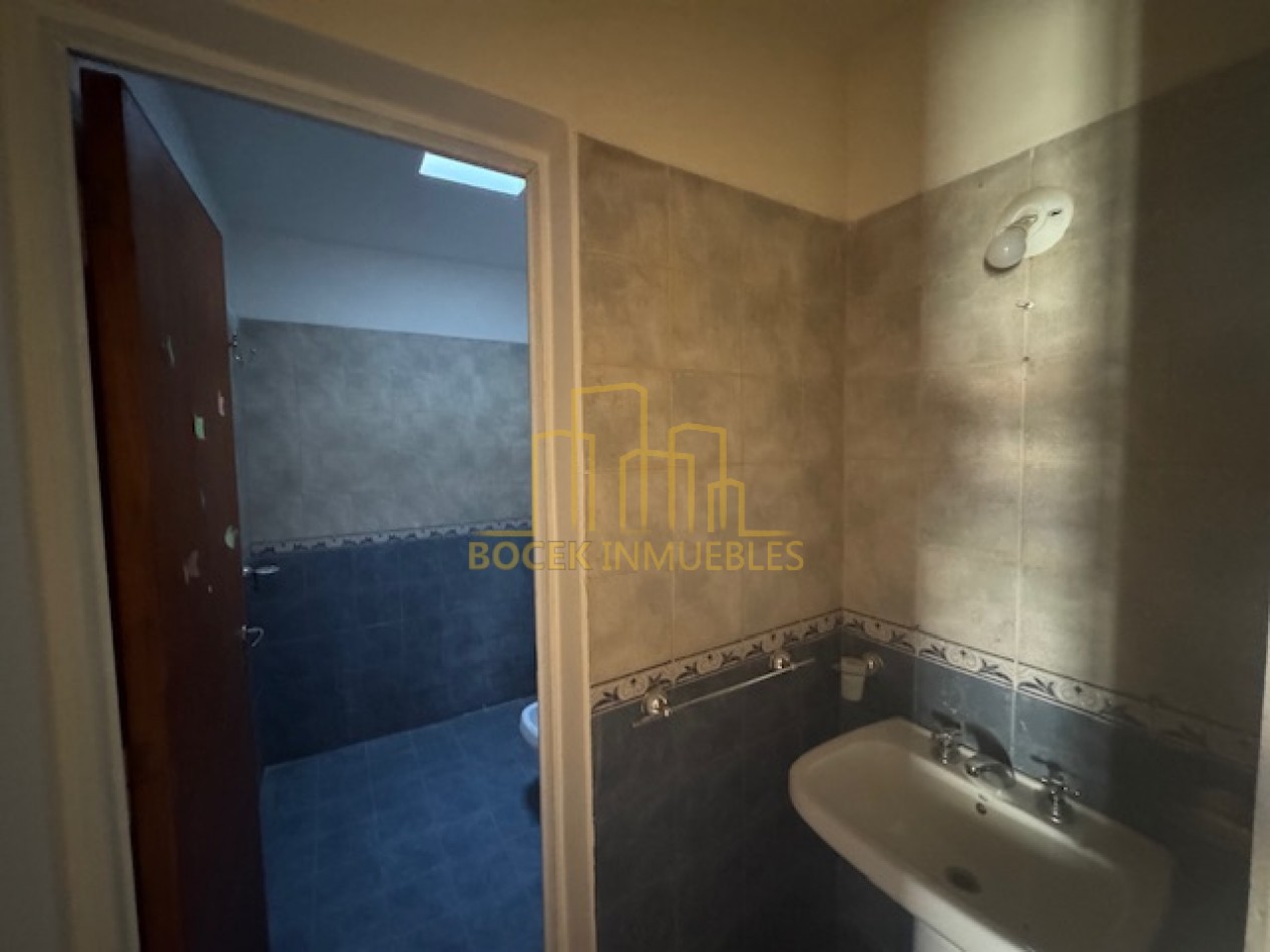 Alquiler anual duplex frente al rio Villa Carlos Paz 