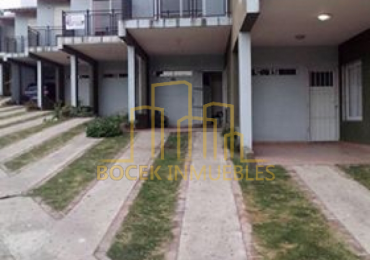 Alquiler anual duplex frente al rio Villa Carlos Paz 