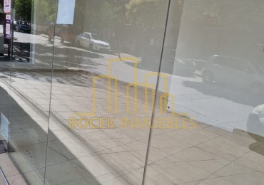 Local en alquiler anual Villa Carlos Paz 